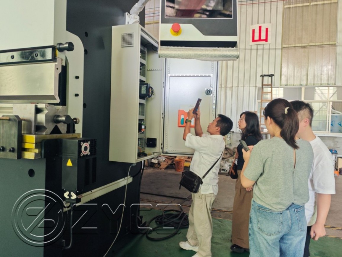 cnc press brake machine