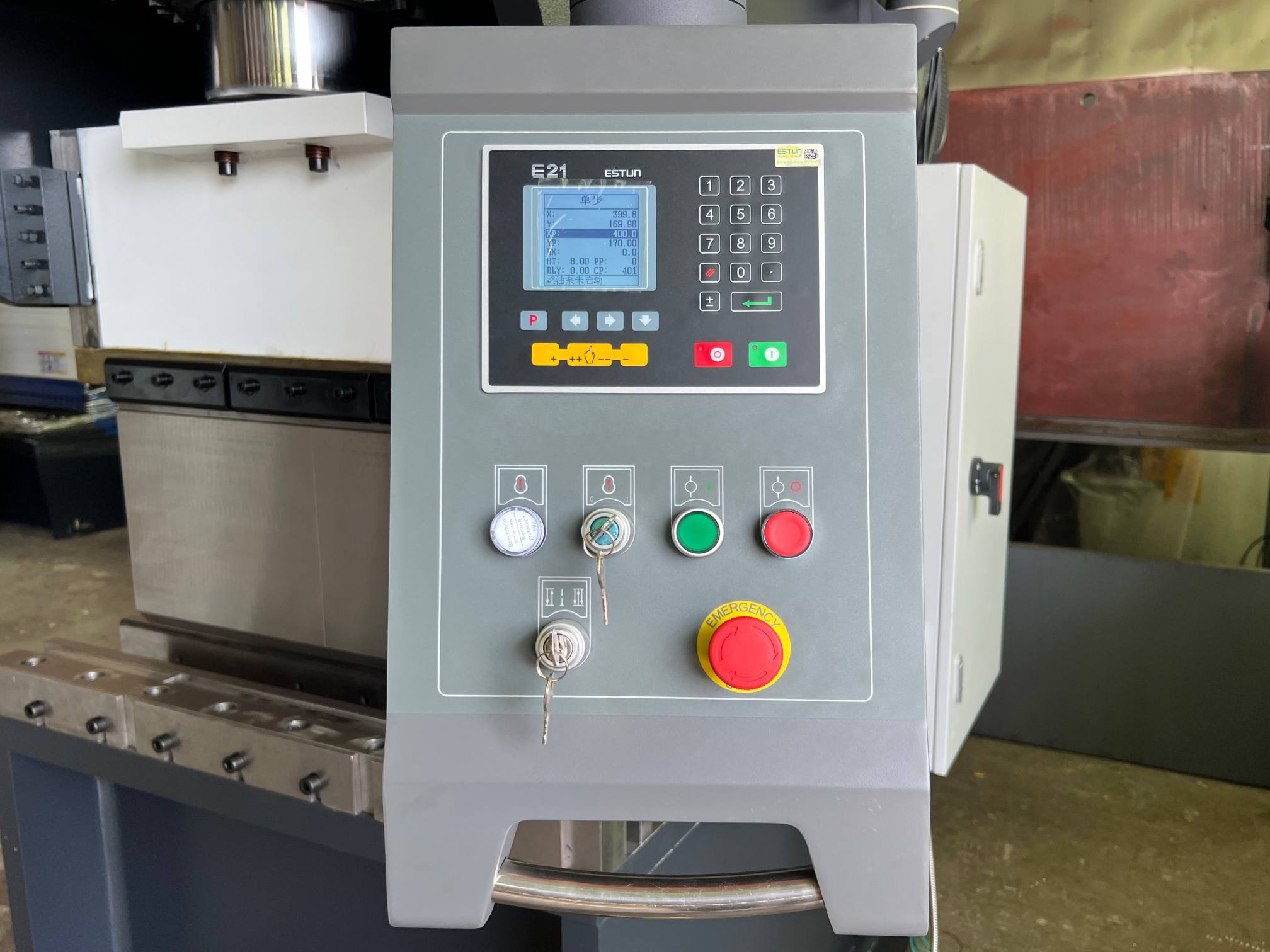 Ordinary hydraulic plate bending machine Ordinary hydraulic plate bending machine